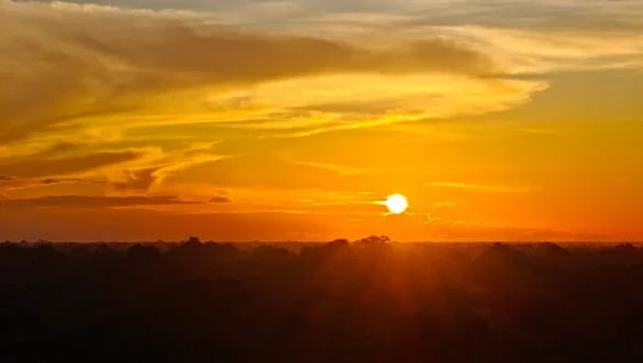 soncni zahod Amazonija Peru dzungla