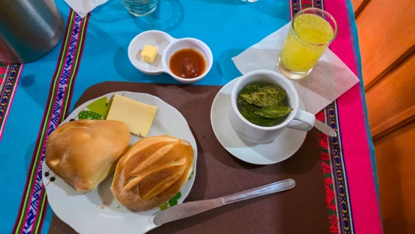 zajtrk na poti v Colca kanjon Peru