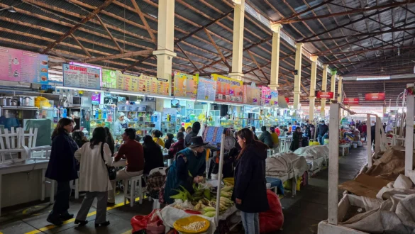 trznica Cusco Peru lokalni izdelki